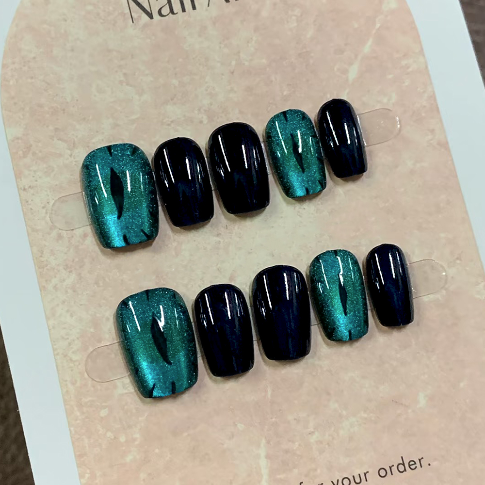 Nail Art Quirky - Full Cover False Nails 10pcs/Set With
