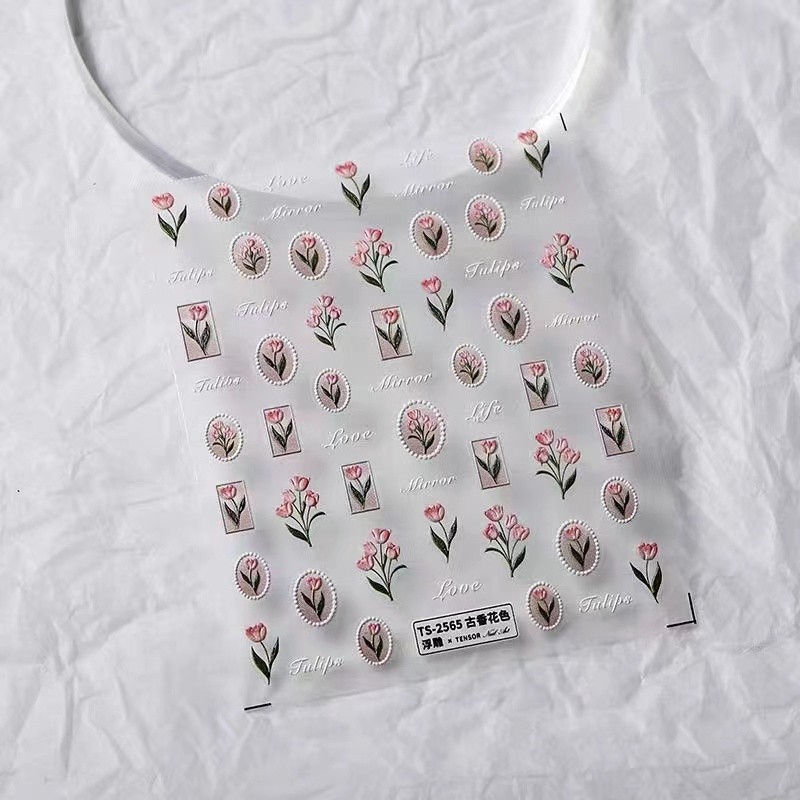 Viral 3D Relief Nail Stickers  - مراجعة Nail Art Viral وسعره