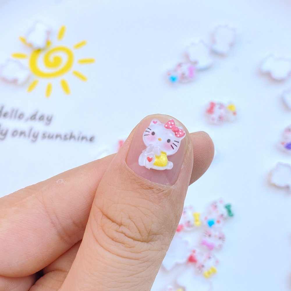 50 pieces of resin shiny mini  - مراجعة Nail Art Quirky وسعره