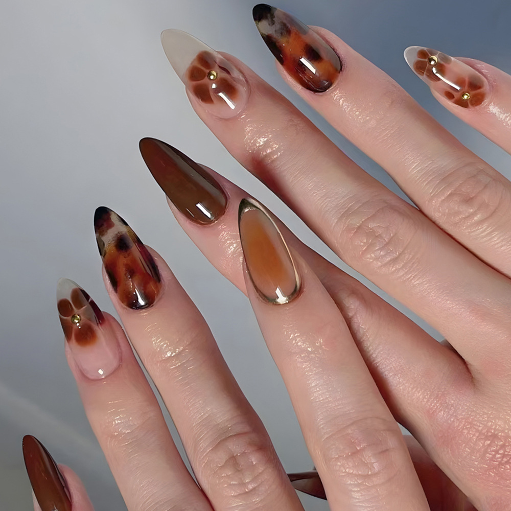 24pcs Fashion Rhinestone Press - مراجعة Nail Art Quirky وسعره