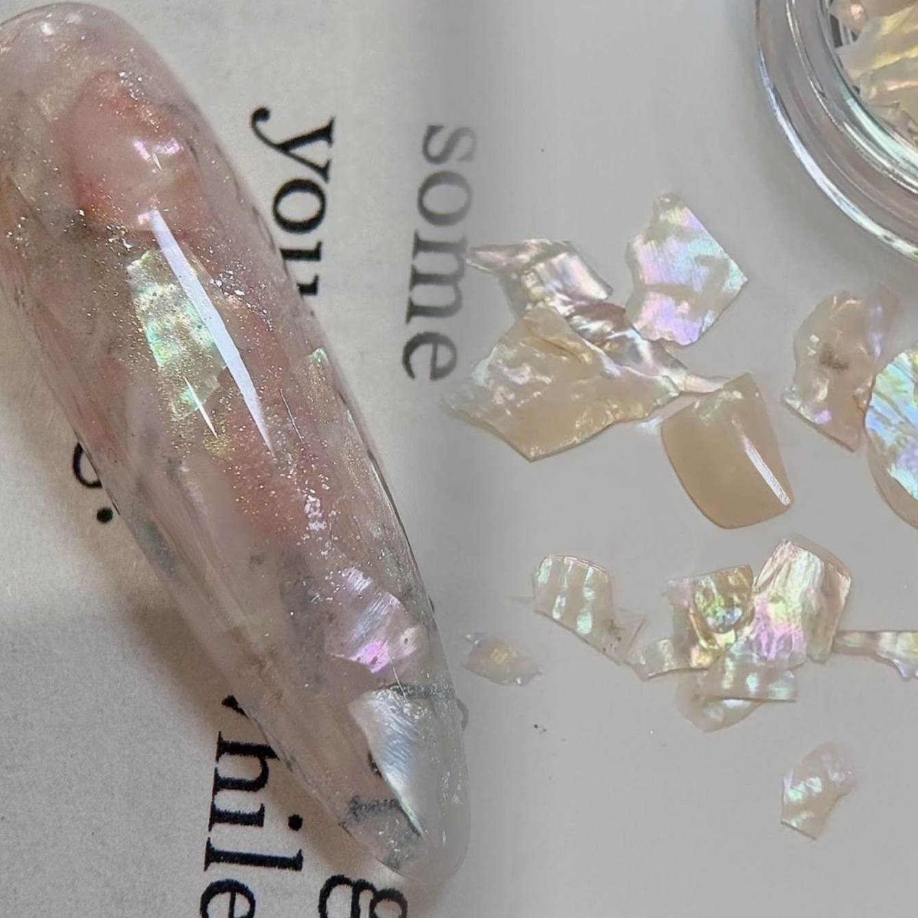 MIANEL Viral Aurora Mermaid Sh - مراجعة Nail Art Viral وسعره